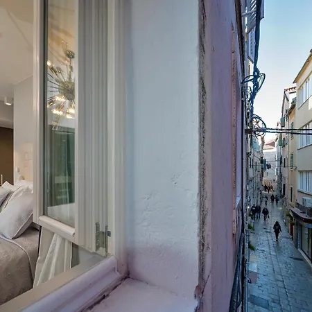 Artale 07 Design 4* スプリト